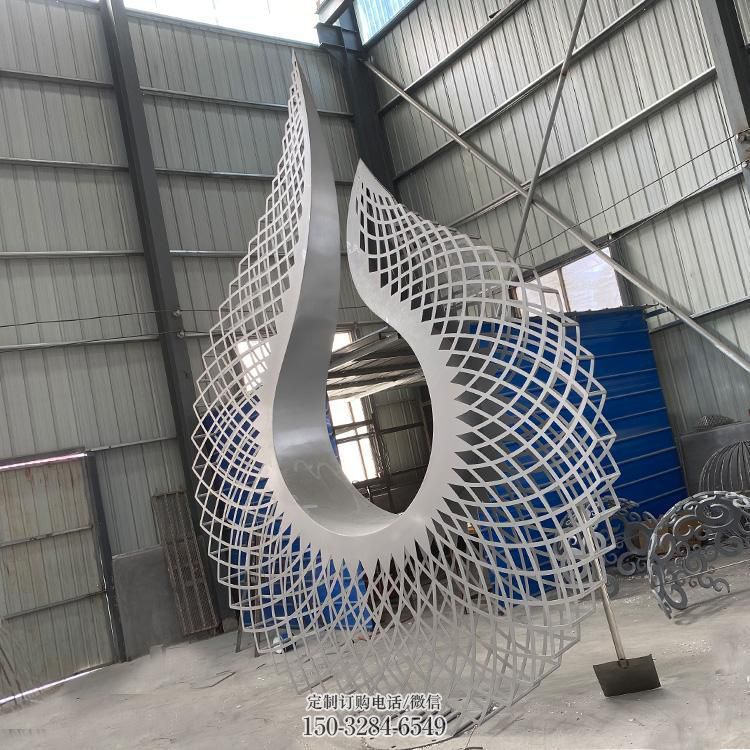 镂空圆环雕塑供应,城市装饰,镂空圆环雕塑优选 镂空圆环雕塑供应,城市装饰,镂空圆环雕塑优选