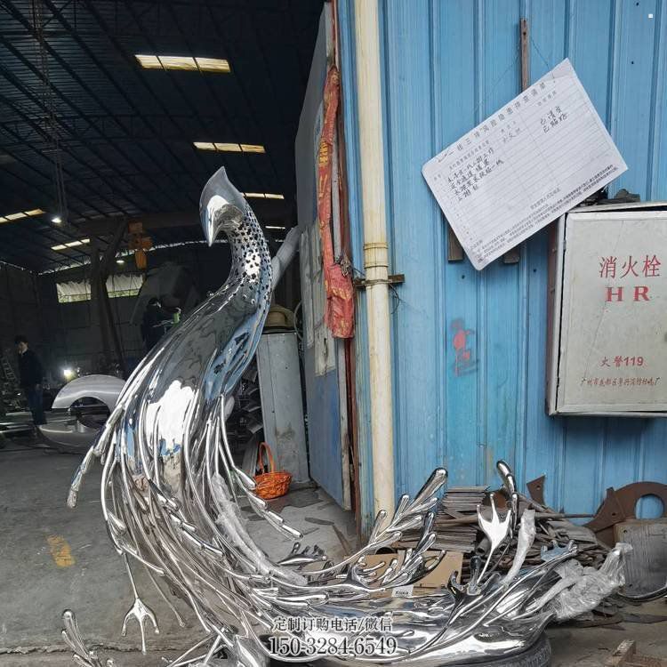 孔雀雕塑展品,花园小品,镜面铁艺孔雀雕塑优选 孔雀雕塑展品,花园小品,镜面铁艺孔雀雕塑优选
